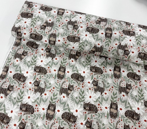 Malley tabby cat cotton - tabby,